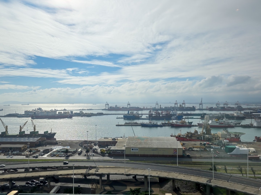 2 Bedroom Property for Sale in Foreshore Western Cape